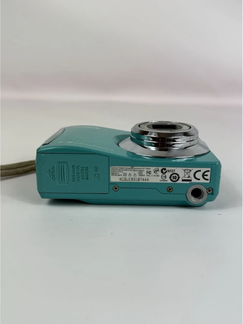 Kodak EasyShare C140 8.2MP Digital Camera - Teal Blue Aqua For Parts